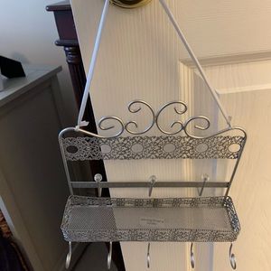 jewelry hanger